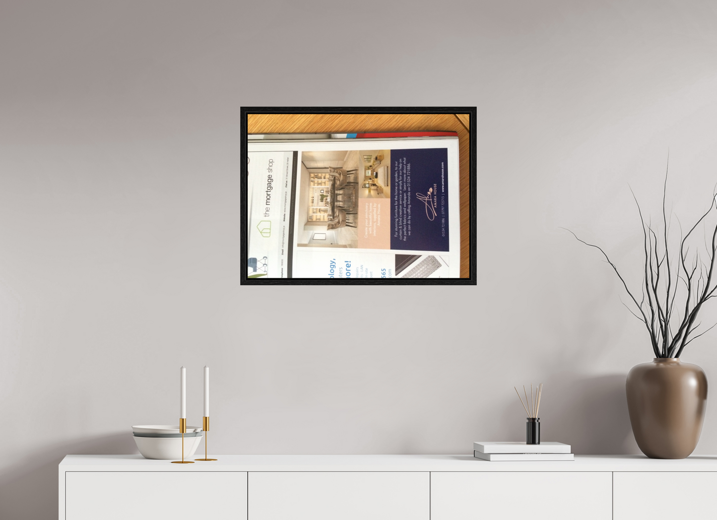 67.6 x 50 cm, Floater Frame Whitewall